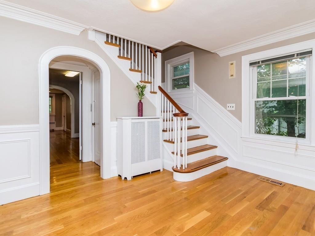 11 Ellison Road Newton, MA 02459 - Photo 4 of 32