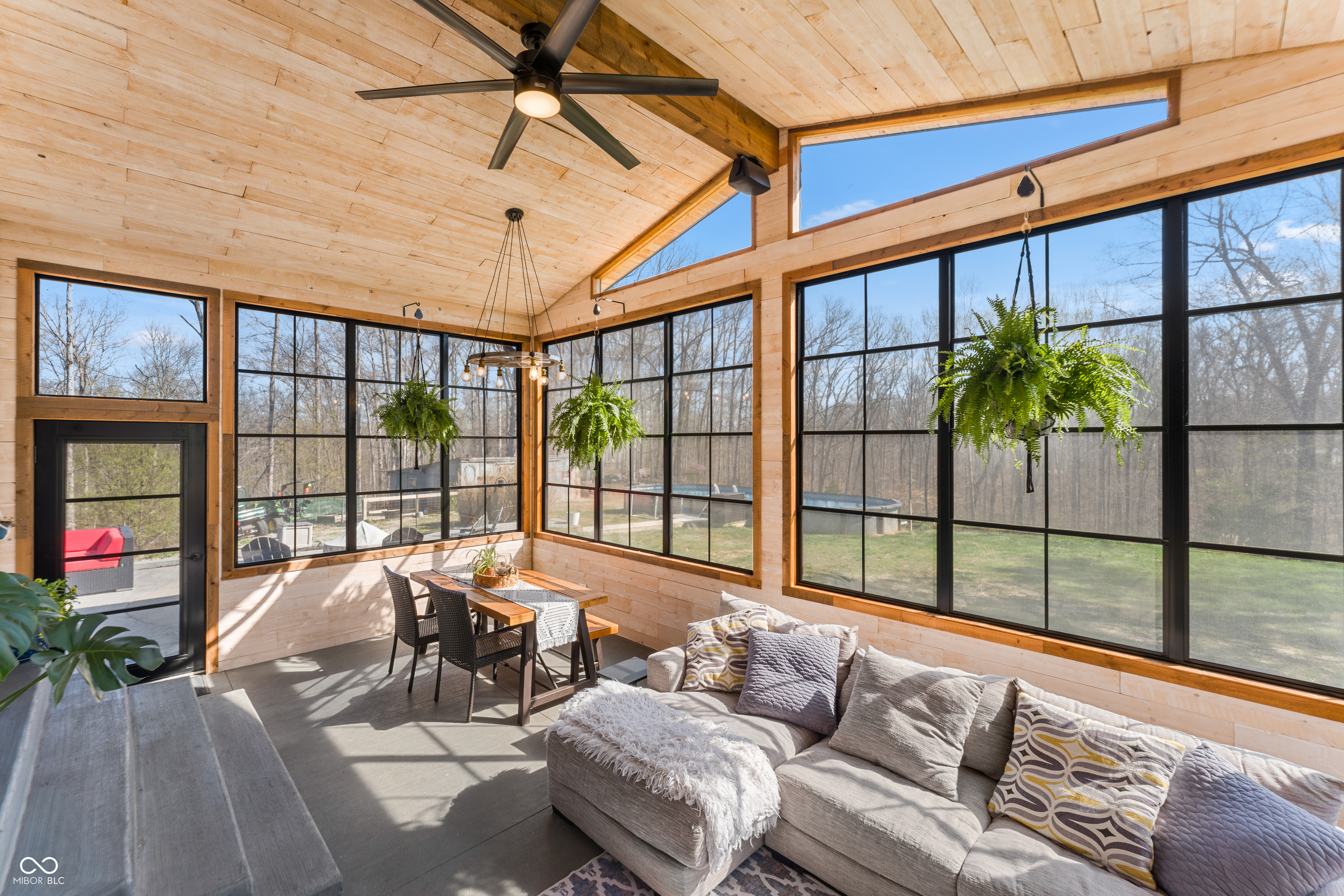 12980 West Lake Road Seymour, IN 47274 - Photo 23 of 61