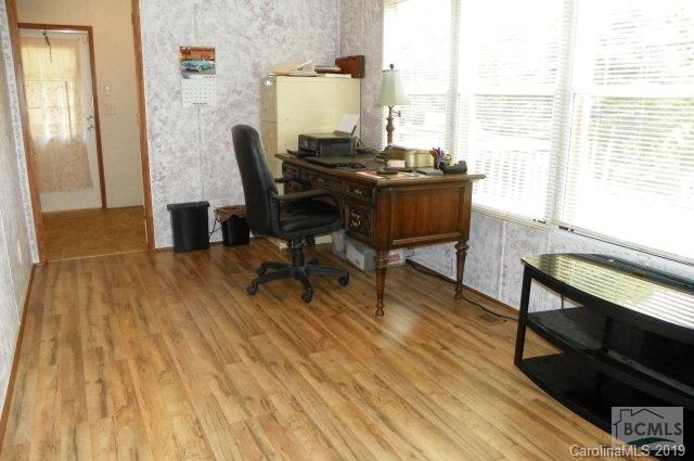 7195 Pyramid Road Hickory, NC 28602 - Photo 14 of 27 Gallery Image 14