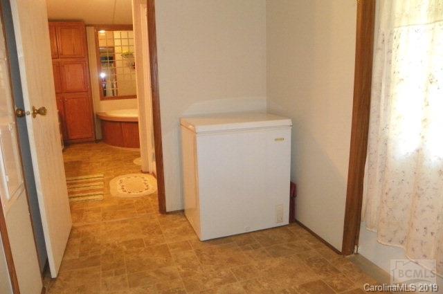 7195 Pyramid Road Hickory, NC 28602 - Photo 17 of 27 Gallery Image 17