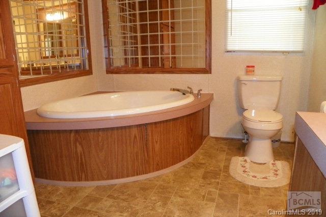7195 Pyramid Road Hickory, NC 28602 - Photo 23 of 27 Gallery Image 23