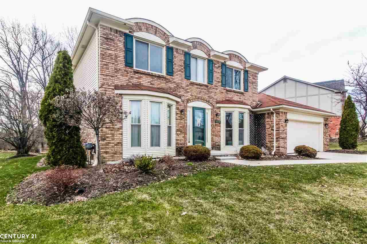 3235 Edmunton Drive Rochester Hills, MI 48306 - Photo 1 of 61