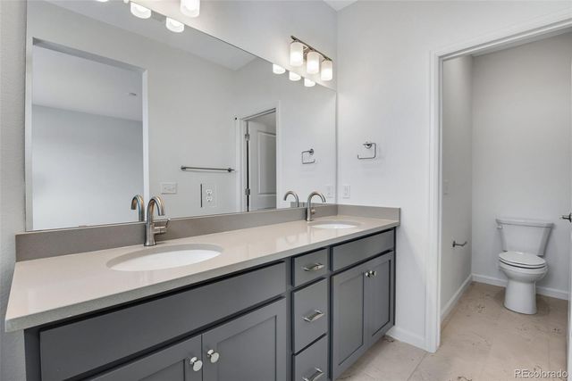 $699,400 | 6866 Oak Cyn Circle, Castle Pines, CO 80108