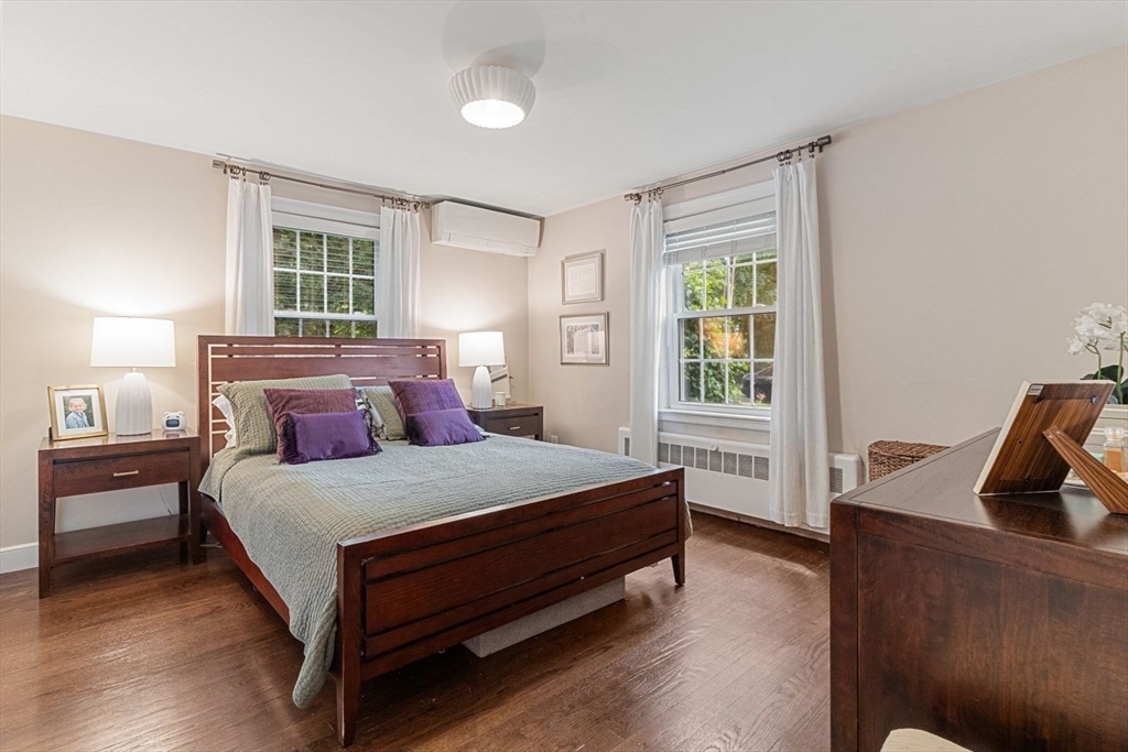 21 Hickory Road Wellesley, MA 02482 - Photo 16 of 39