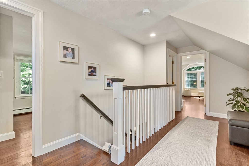 21 Hickory Road Wellesley, MA 02482 - Photo 18 of 39