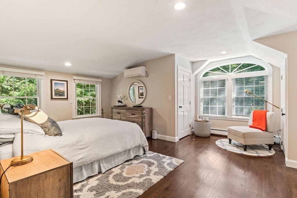 21 Hickory Road Wellesley, MA 02482 - Photo 19 of 39