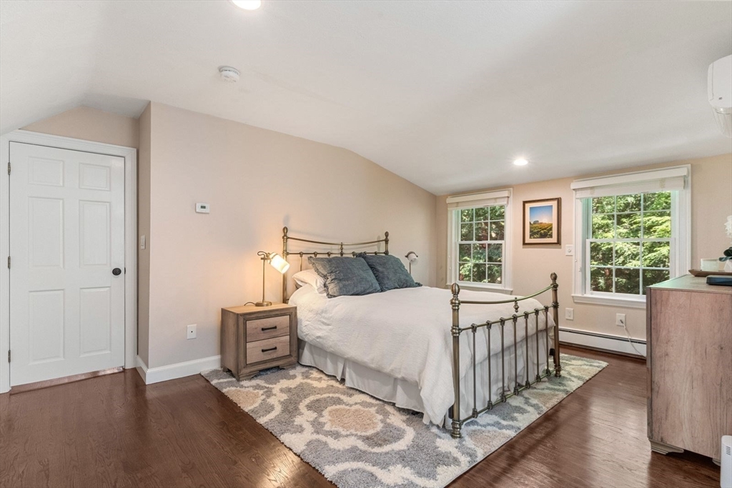 21 Hickory Road Wellesley, MA 02482 - Photo 20 of 39