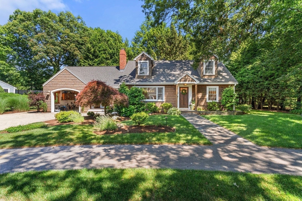21 Hickory Road Wellesley, MA 02482 - Photo 32 of 39