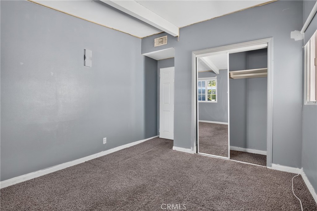 19448 Blythe Street Reseda, CA 91335 - Photo 28 of 37