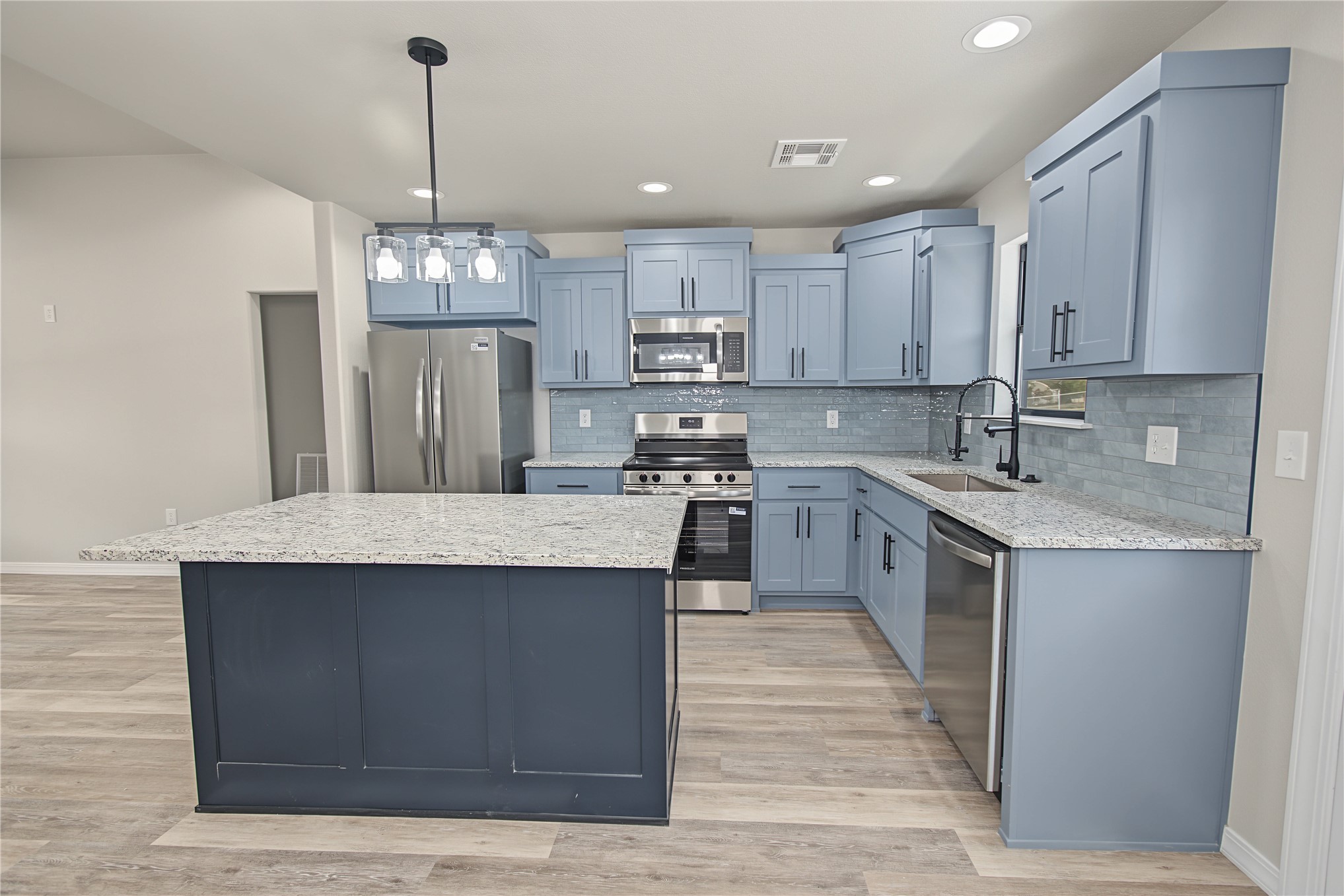 1809 Deer Run Muskogee, OK 74403 - Photo 6 of 17 Gallery Image 6
