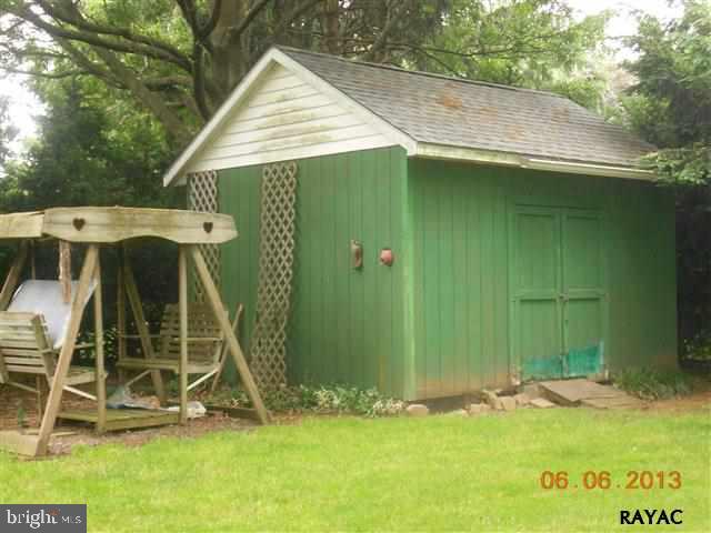 1820 Lilac Road York, PA 17408 - Photo 36 of 36 Gallery Image 36