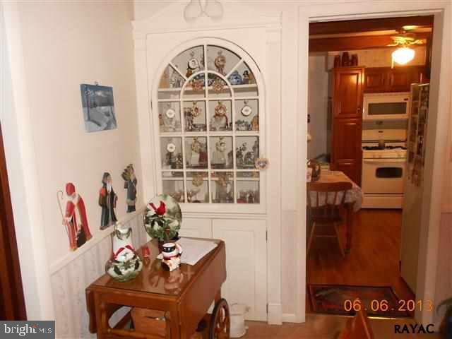 1820 Lilac Road York, PA 17408 - Photo 8 of 36 Gallery Image 8