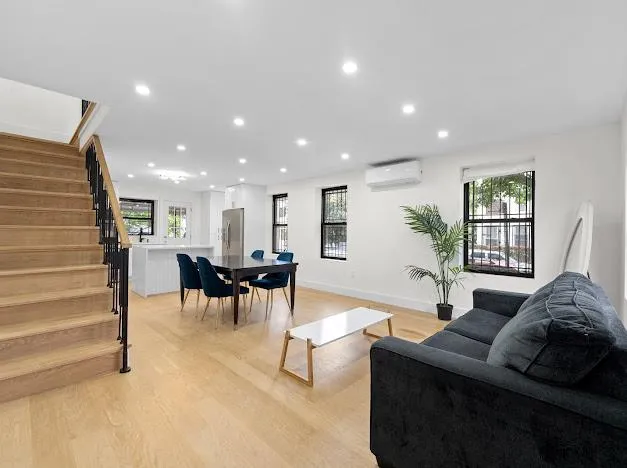 $1,199,000 | 23 Palm Court | Wingate