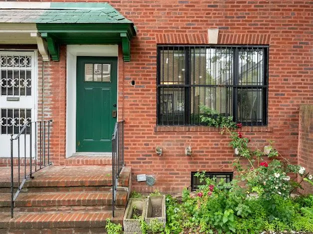 $1,199,000 | 23 Palm Court | Wingate