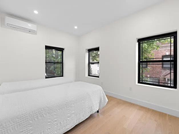 $1,199,000 | 23 Palm Court | Wingate