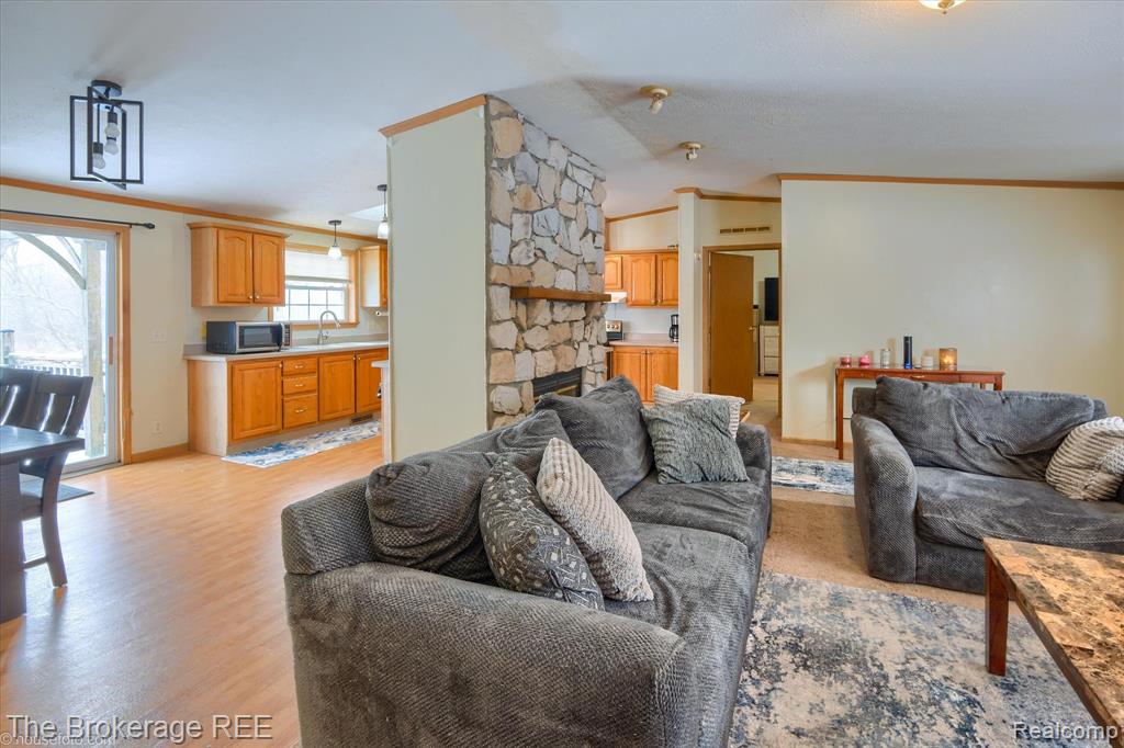 8247 Center Road Mount Morris, MI 48458 - Photo 13 of 46