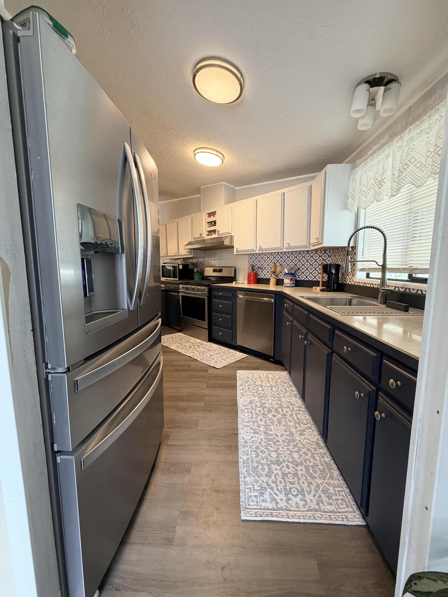 19964 Riverside Avenue, Unit SPC 92 Anderson, CA 96007 - Photo 9 of 19 IMG_0671
