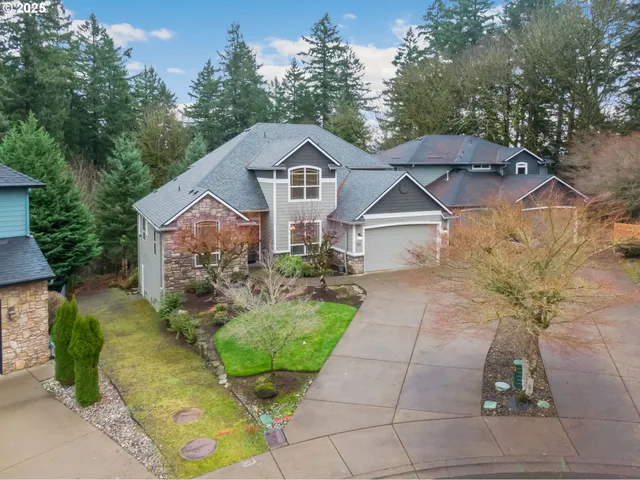$950,000 | 514 Northwest 24th Circle, Camas, WA 98607