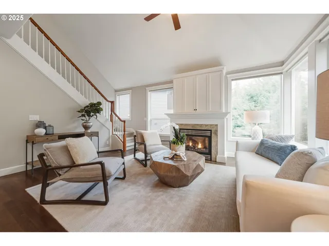 $950,000 | 514 Northwest 24th Circle, Camas, WA 98607