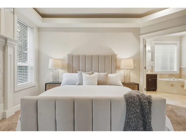 $950,000 | 514 Northwest 24th Circle, Camas, WA 98607