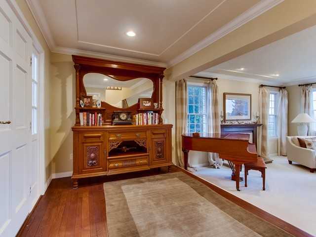 11623 Shadowglen Road El Cajon, CA 92020 - Photo 10 of 23 Gallery Image 10