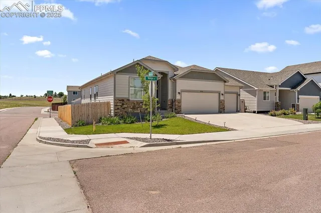 $540,000 | 6886 Volga Drive, Colorado Springs, CO 80925