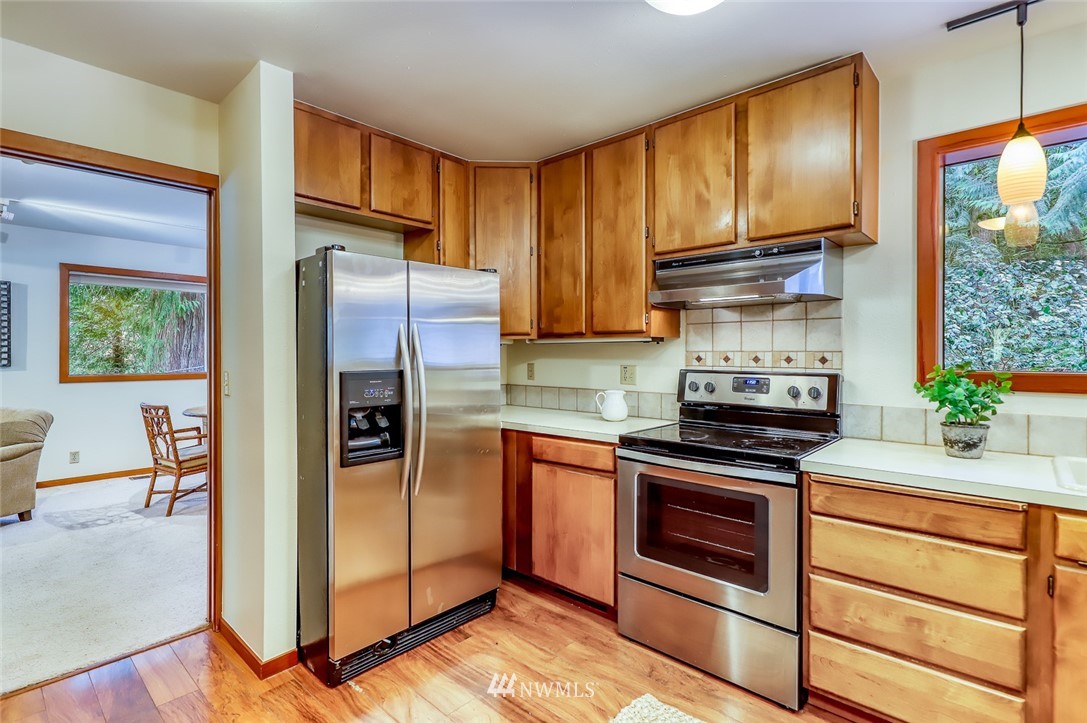 7810 Springridge Road Northeast Bainbridge Island, WA 98110 - Photo 12 of 40 Gallery Image 12
