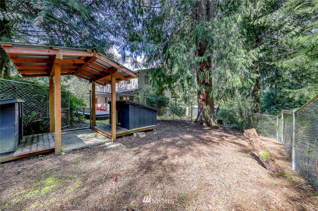 7810 Springridge Road Northeast Bainbridge Island, WA 98110 - Photo 35 of 40 Gallery Image 35
