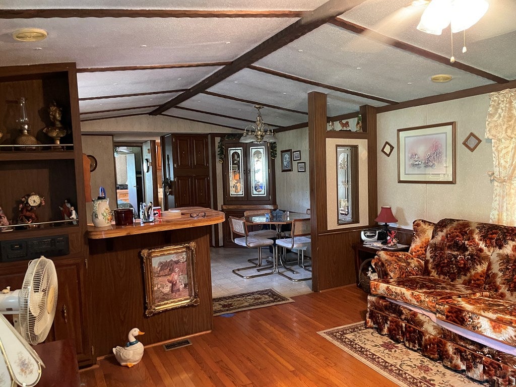 2458 Artrip Road Cleveland, VA 24225 - Photo 8 of 18 Gallery Image 8