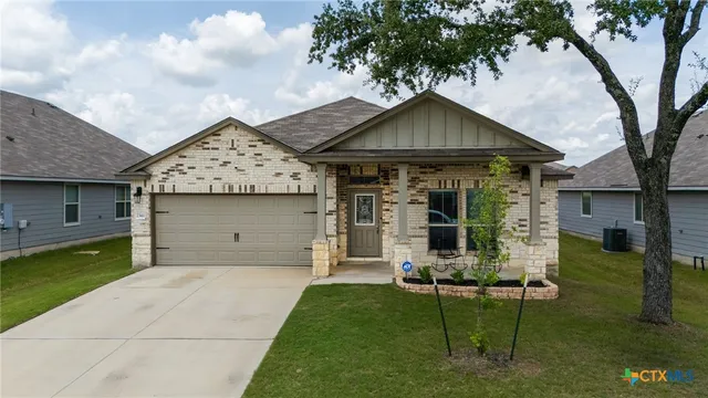 $1,975 | 2341 Aylesbury Drive, Copperas Cove, TX 76522