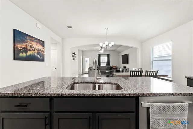 $1,975 | 2341 Aylesbury Drive, Copperas Cove, TX 76522