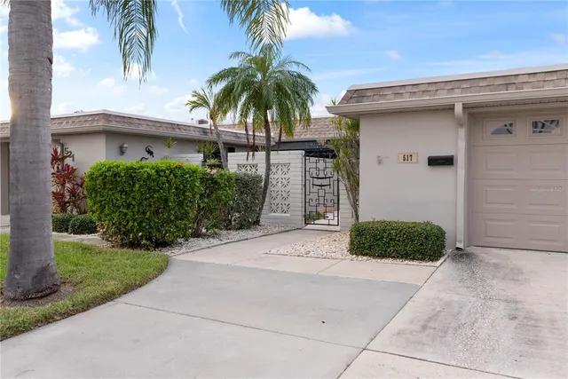 $489,999 | 517 Boca Ciega Point Boulevard North, St. Petersburg, FL 33708