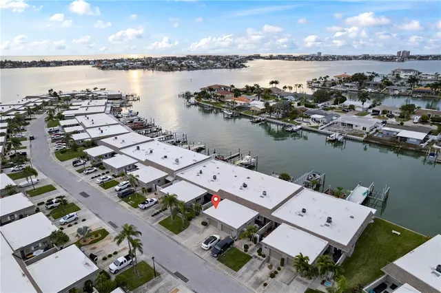 $489,999 | 517 Boca Ciega Point Boulevard North, St. Petersburg, FL 33708