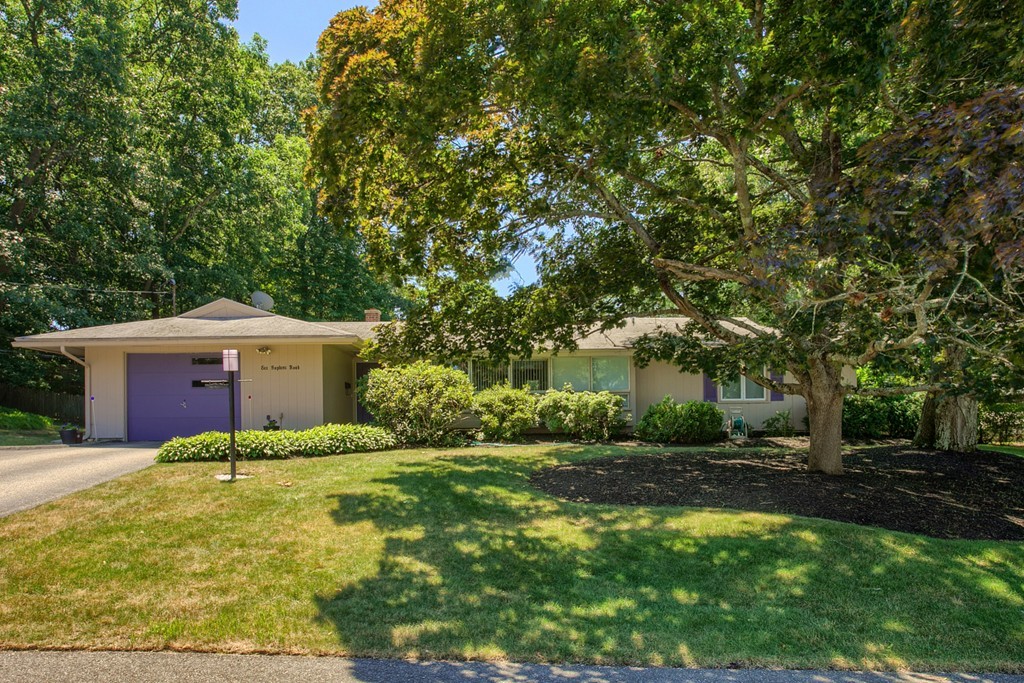 6 Hopkins Road Peabody, MA 01960 - Photo 1 of 28 Gallery Image 1