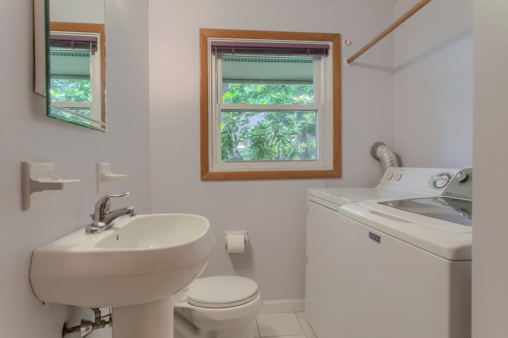 6 Hopkins Road Peabody, MA 01960 - Photo 17 of 28 Gallery Image 17