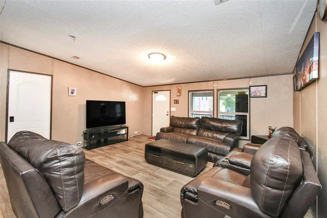 $289,000 | 93 Road 5101 Cleveland Tx 77327, Cleveland, TX 77327