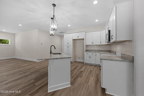 $384,900 | 31 Currituck Circle, Oriental, NC 28571