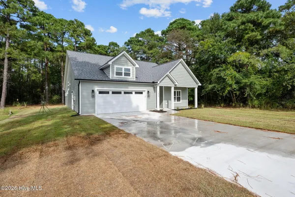 $384,900 | 31 Currituck Circle, Oriental, NC 28571