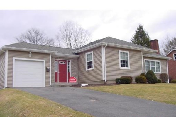75 Chalmers Street Springfield, MA 01118 - Photo 1 of 18 Gallery Image 1