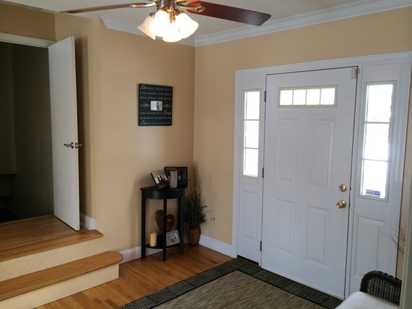 75 Chalmers Street Springfield, MA 01118 - Photo 4 of 18 Gallery Image 4