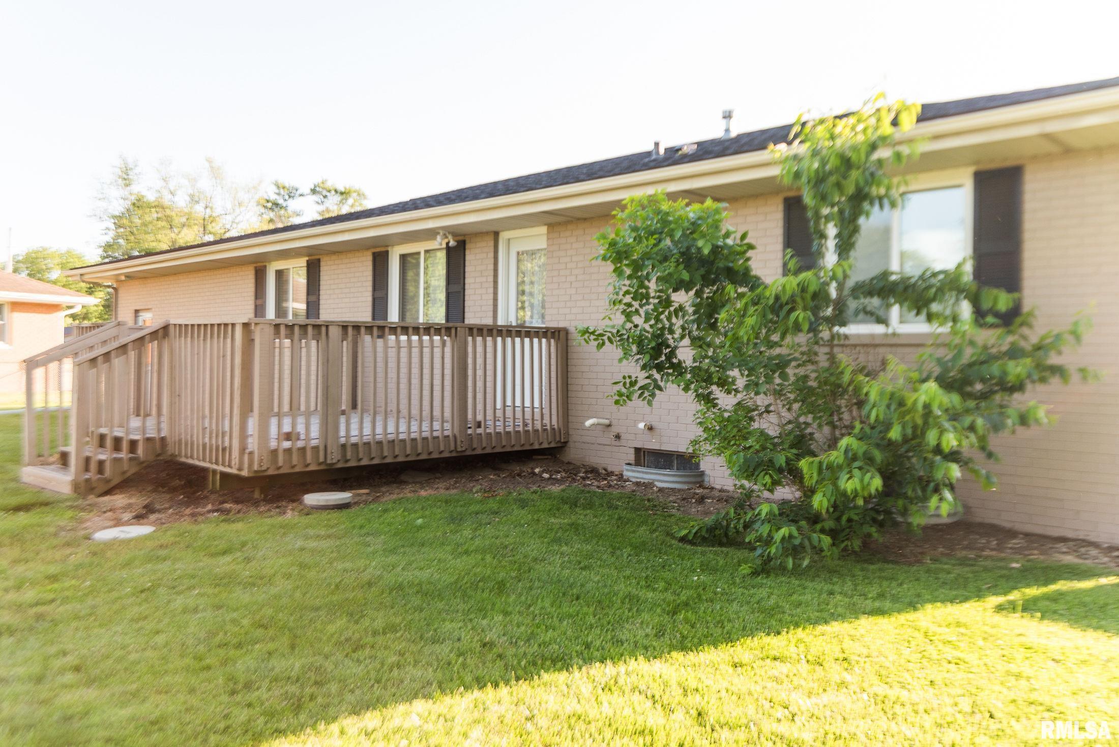2909 Springfield Road East Peoria, IL 61611 - Photo 8 of 11 Gallery Image 8