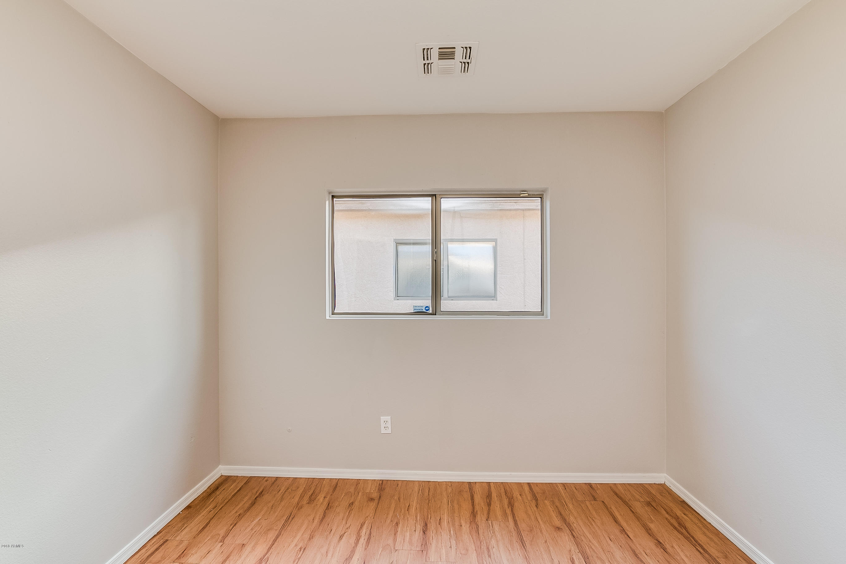 11610 West Bloomfield Road El Mirage, AZ 85335 - Photo 18 of 30 Bloomfield-017