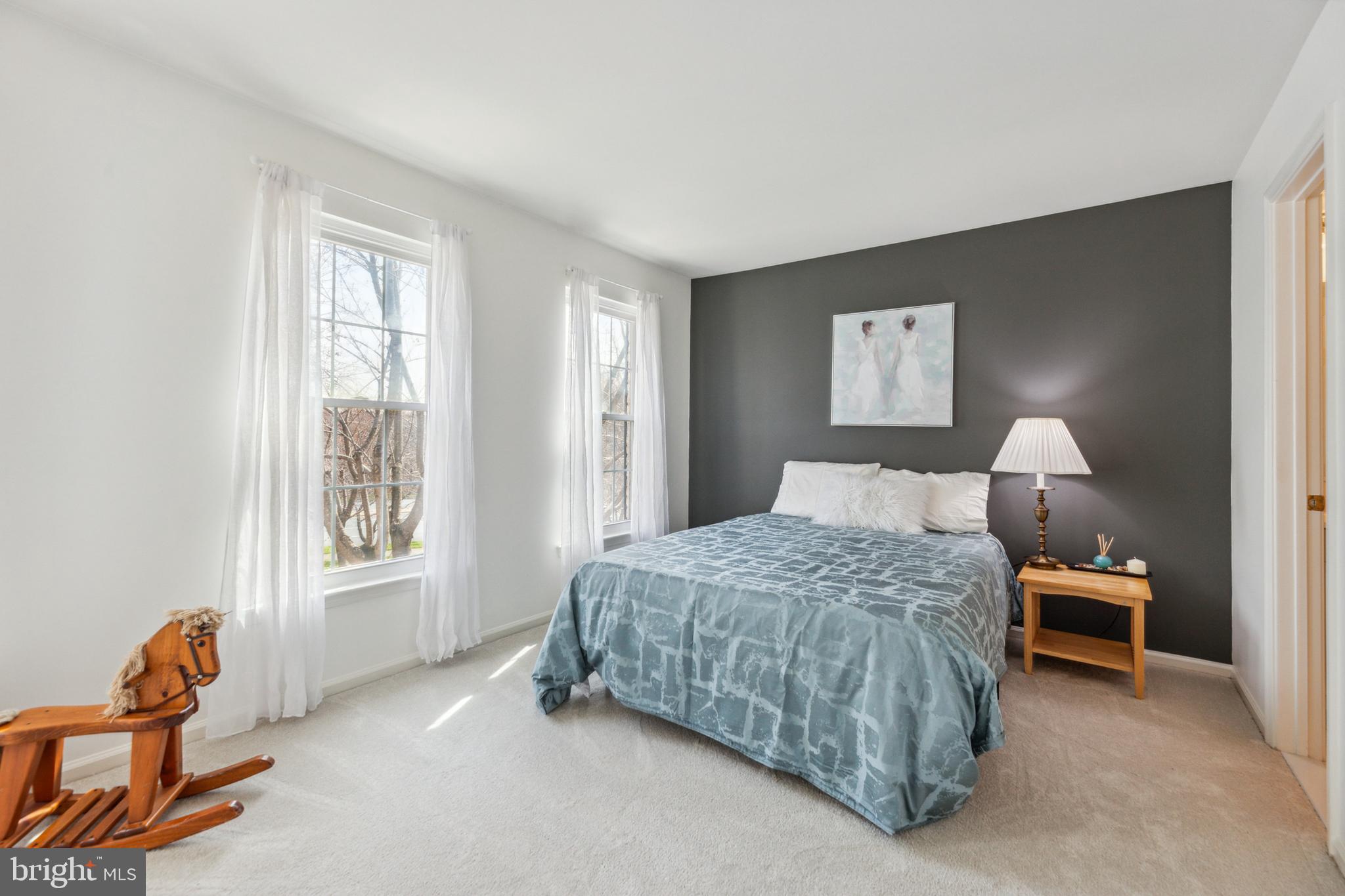1232 Vintage Place Reston, VA 20194 - Photo 18 of 25 Spacious Secondary Suite