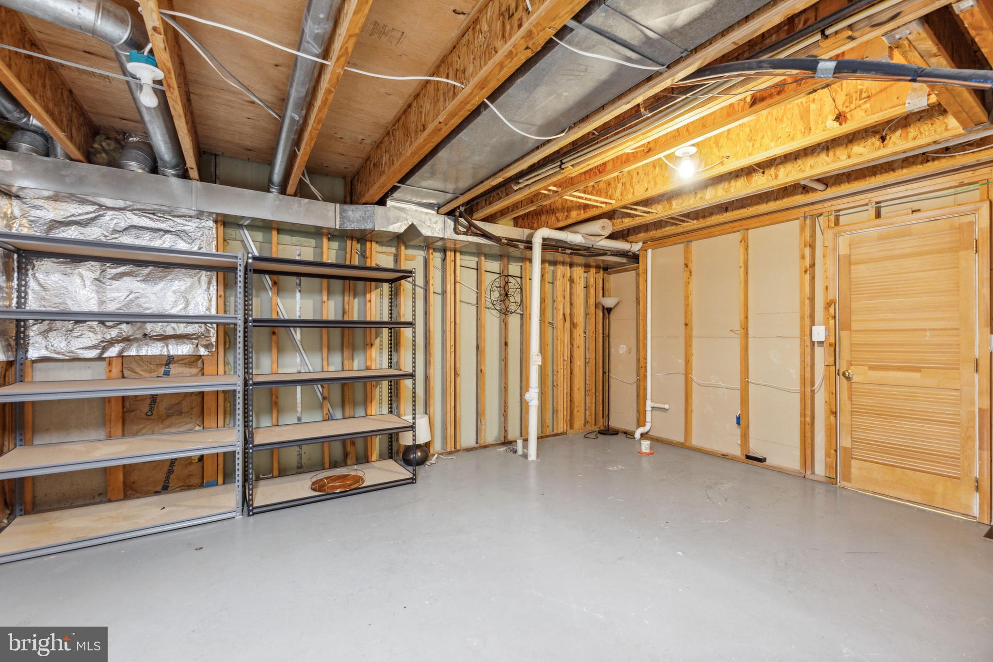 1232 Vintage Place Reston, VA 20194 - Photo 23 of 25 Space for storage or additional bath