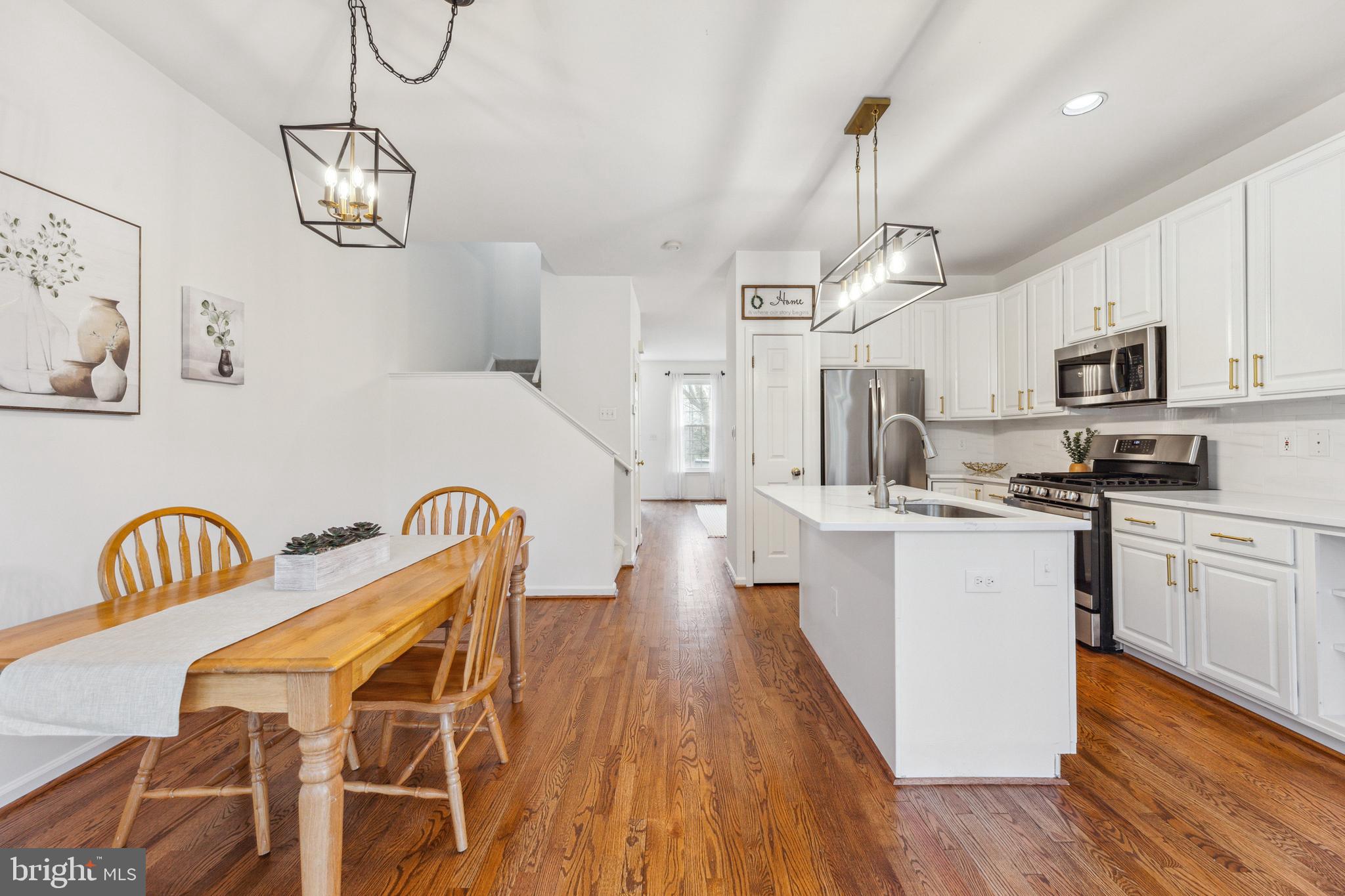 1232 Vintage Place Reston, VA 20194 - Photo 7 of 25 Best room of the house