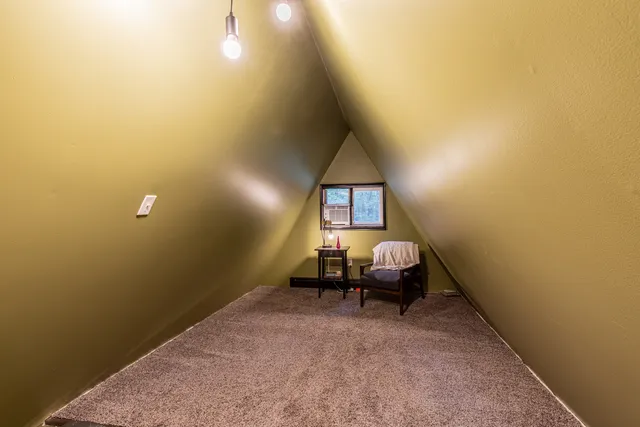 $159,900 | 19 Navajo Court, Putnam, IL 61560