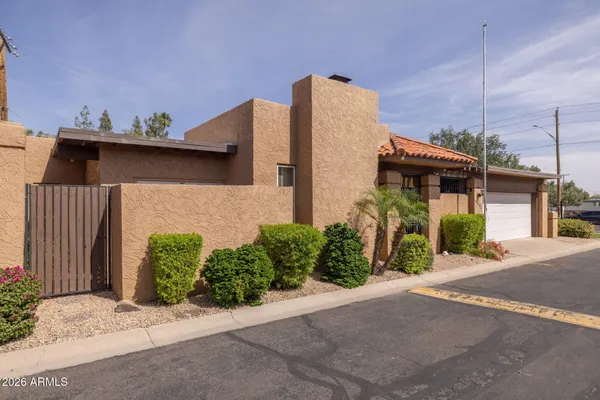 $440,000 | 6501 North La Paloma Este, Phoenix, AZ 85014