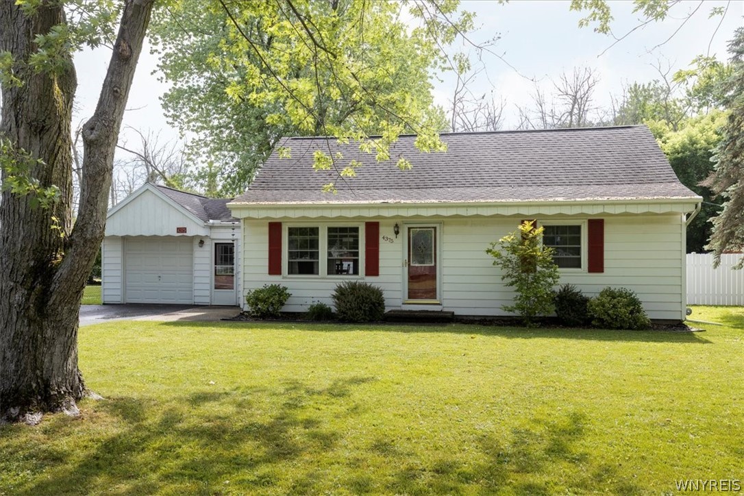 4375 White Acres Road Clarence, NY 14031 - Photo 1 of 1 Gallery Image 1