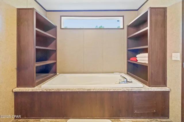 $299,999 | 2582 Schmidt Lane, Chipley, FL 32428