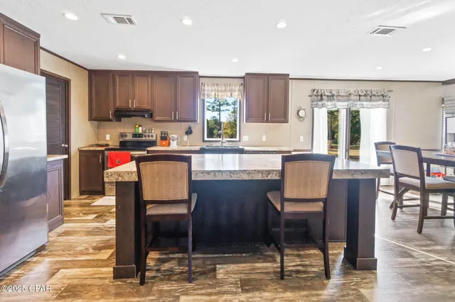 $299,999 | 2582 Schmidt Lane, Chipley, FL 32428